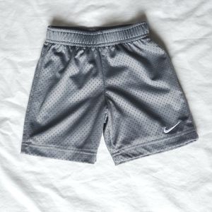NIKE Basketball Shorts Toddler 3T Gray